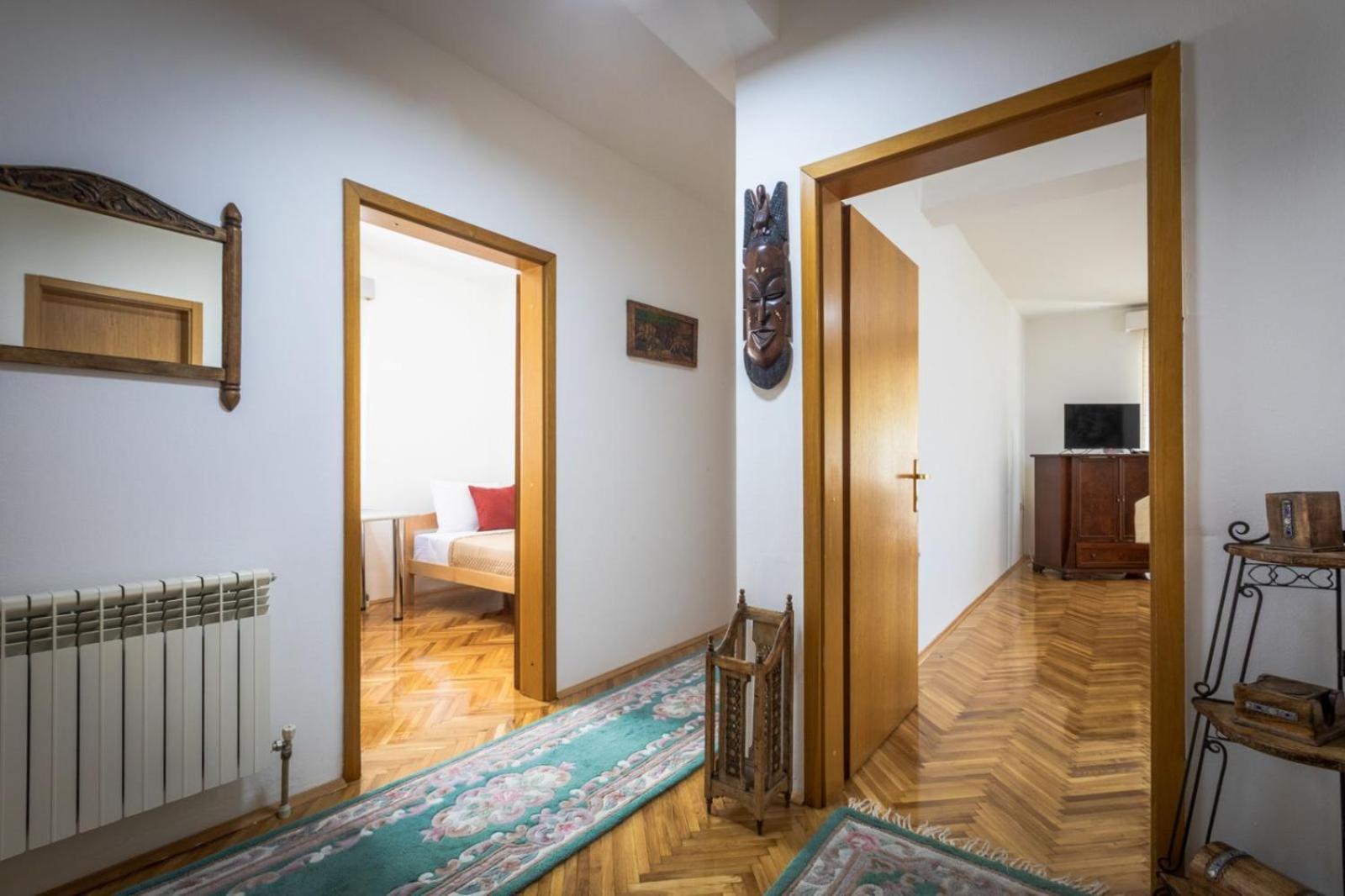 Apartment Rosi *